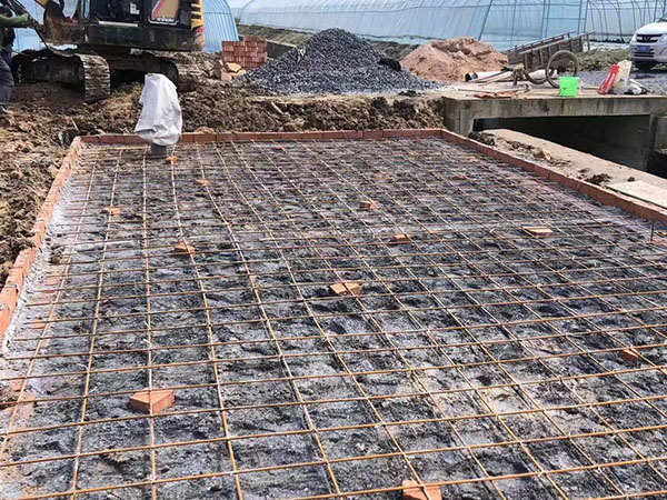 湖南農(nóng)業(yè)水肥一體化灌溉,湖南別墅庭院智能灌溉,長(zhǎng)沙沁園灌溉有限公司,湖南足球場(chǎng)噴灌,長(zhǎng)沙足球場(chǎng)噴灌,足球場(chǎng)噴灌,足球場(chǎng)灌溉,長(zhǎng)沙足球場(chǎng)灌溉,湖南足球場(chǎng)灌溉