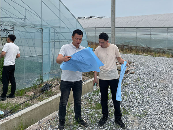 湖南農(nóng)業(yè)水肥一體化灌溉,湖南別墅庭院智能灌溉,長(zhǎng)沙沁園灌溉有限公司,湖南足球場(chǎng)噴灌,長(zhǎng)沙足球場(chǎng)噴灌,足球場(chǎng)噴灌,足球場(chǎng)灌溉,長(zhǎng)沙足球場(chǎng)灌溉,湖南足球場(chǎng)灌溉